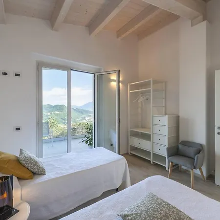 Montefalcone 8 By Marche Acqualagna