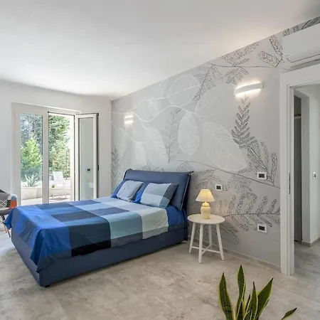 Villa Montefalcone 8 By Marche *