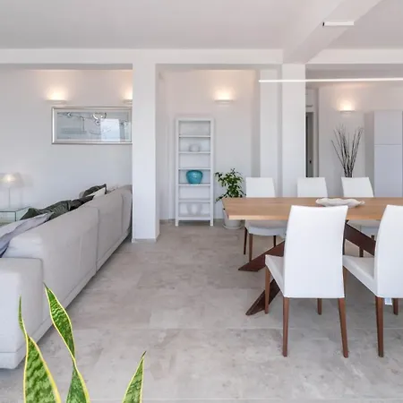 Montefalcone 8 By Marche * Acqualagna