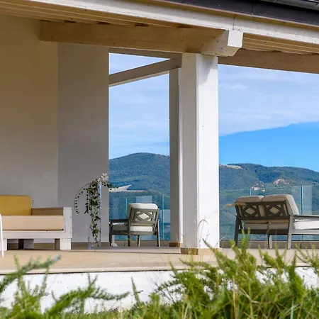 Villa Montefalcone 8 By Marche